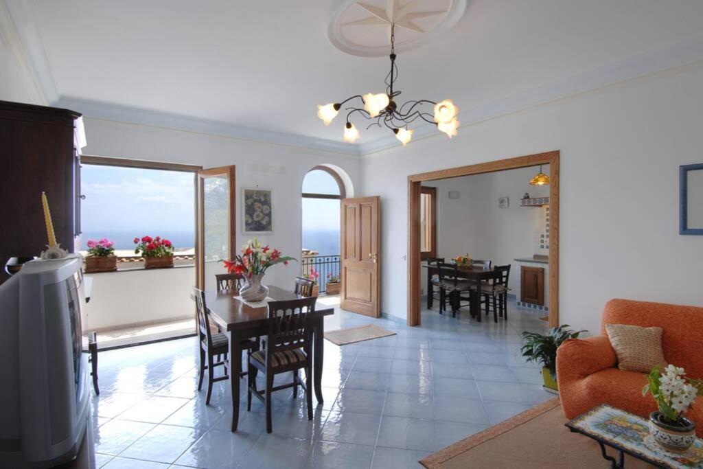 Villa Blumavy Praiano Exterior foto