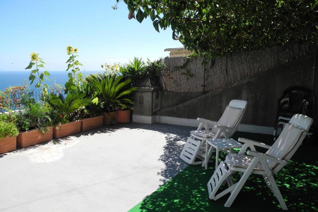 Villa Blumavy Praiano Exterior foto